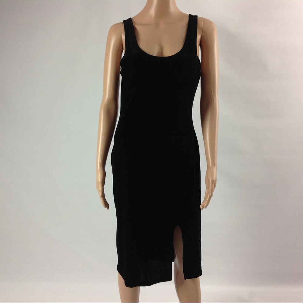 New Nordstrom The Vanity Room Velvet Dress Size M